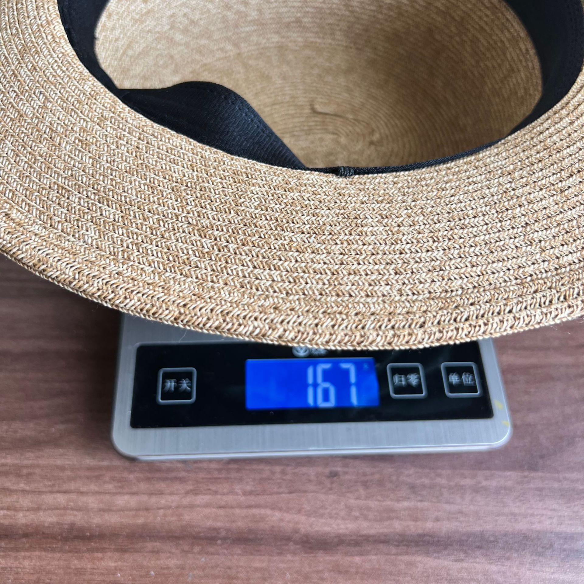 Size and measurement reference for product ID 1004071901101