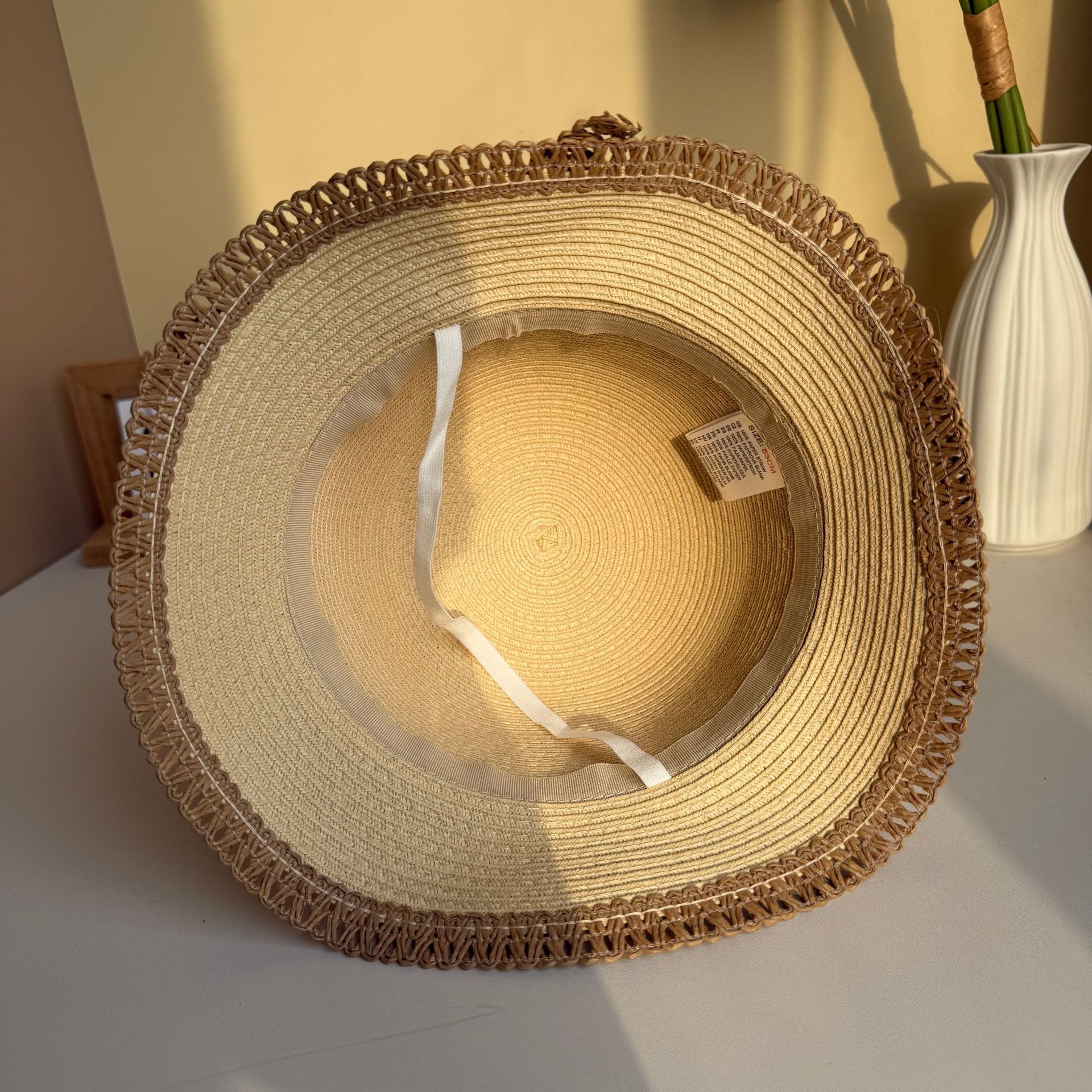 Material and construction detail for product ID 1041717999667