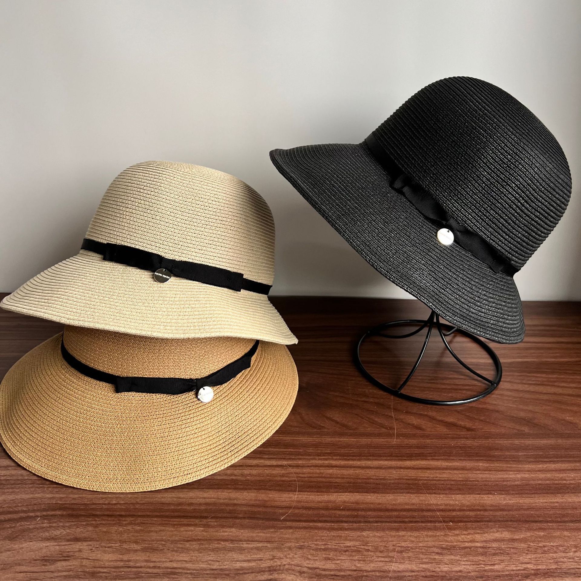 Color or SKU reference for product ID 1043334804397