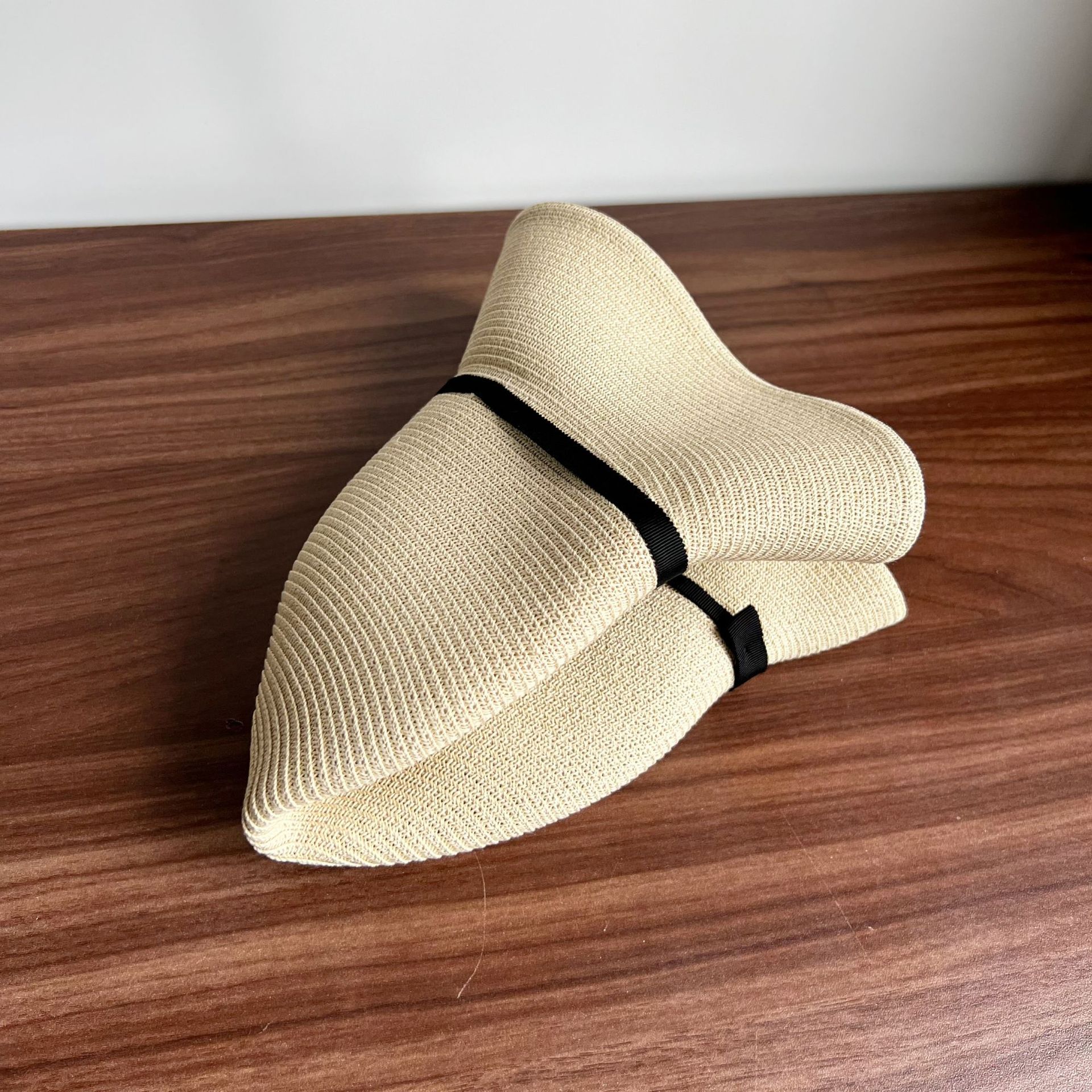 Material and construction detail for product ID 1043334804397
