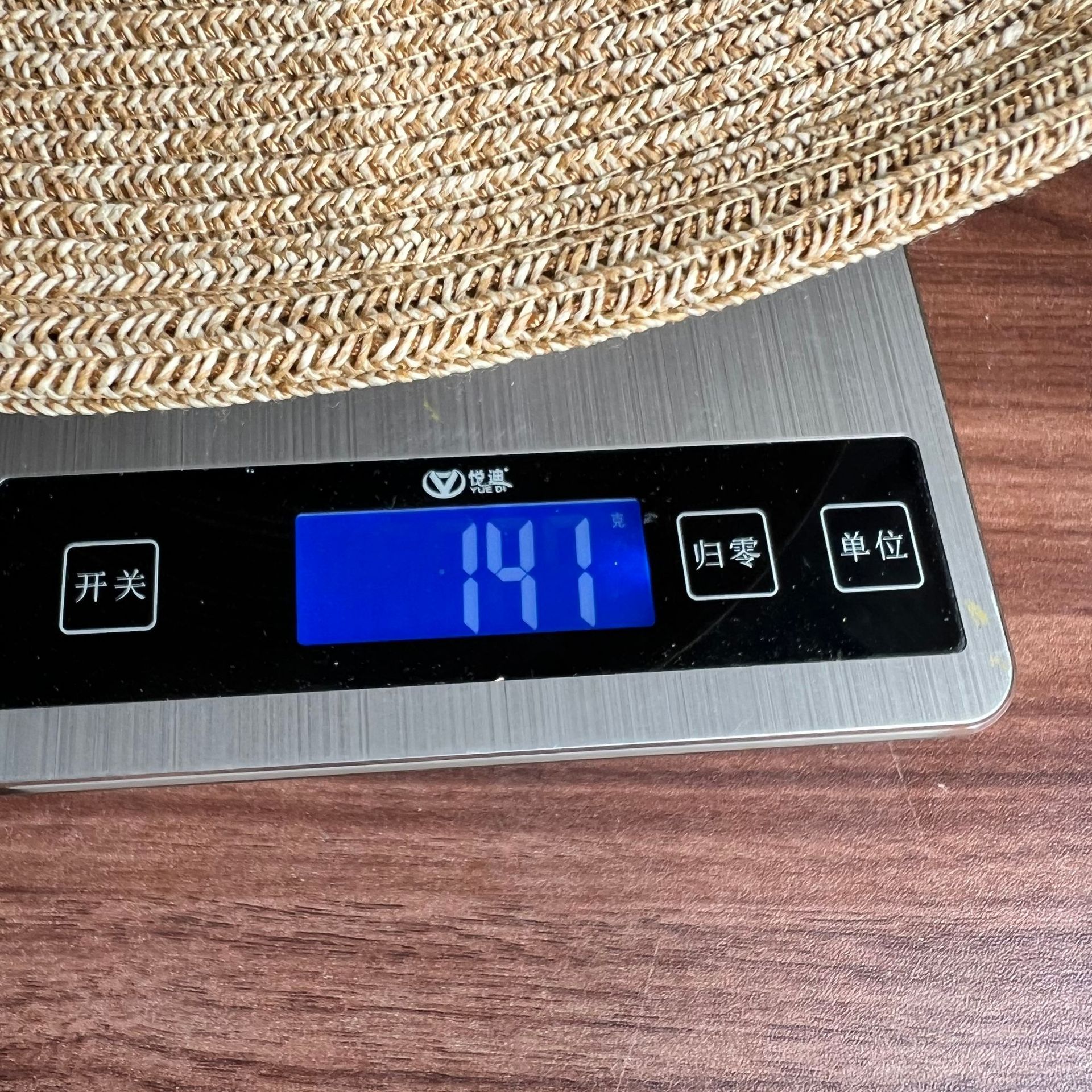 Size and measurement reference for product ID 1050438177859