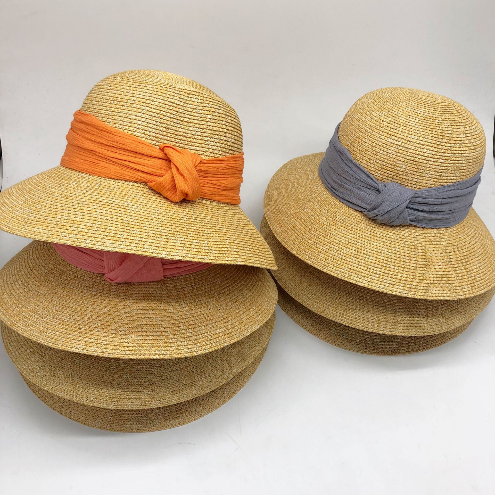 Color or SKU reference for product ID 637988549379