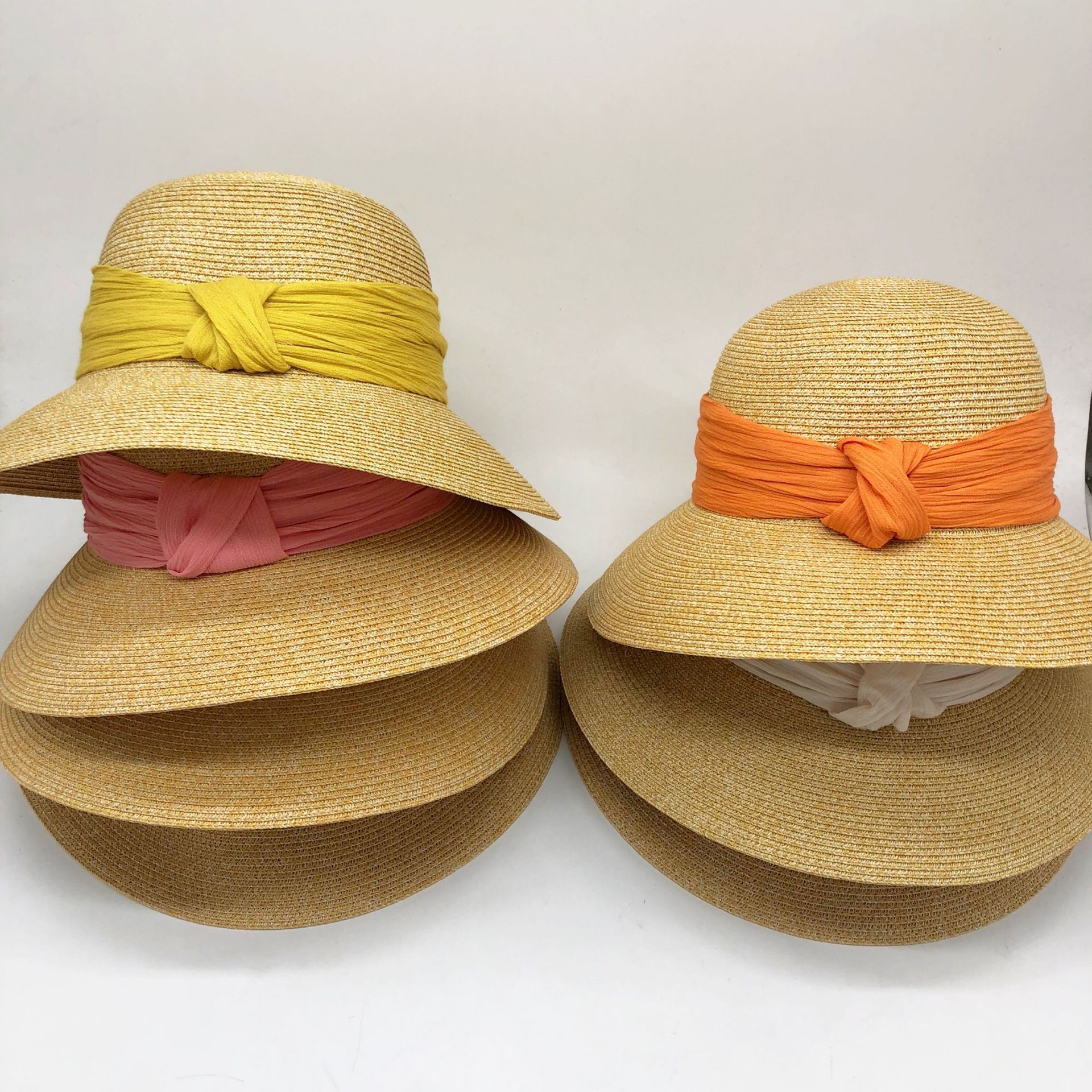 Color or SKU reference for product ID 637988549379
