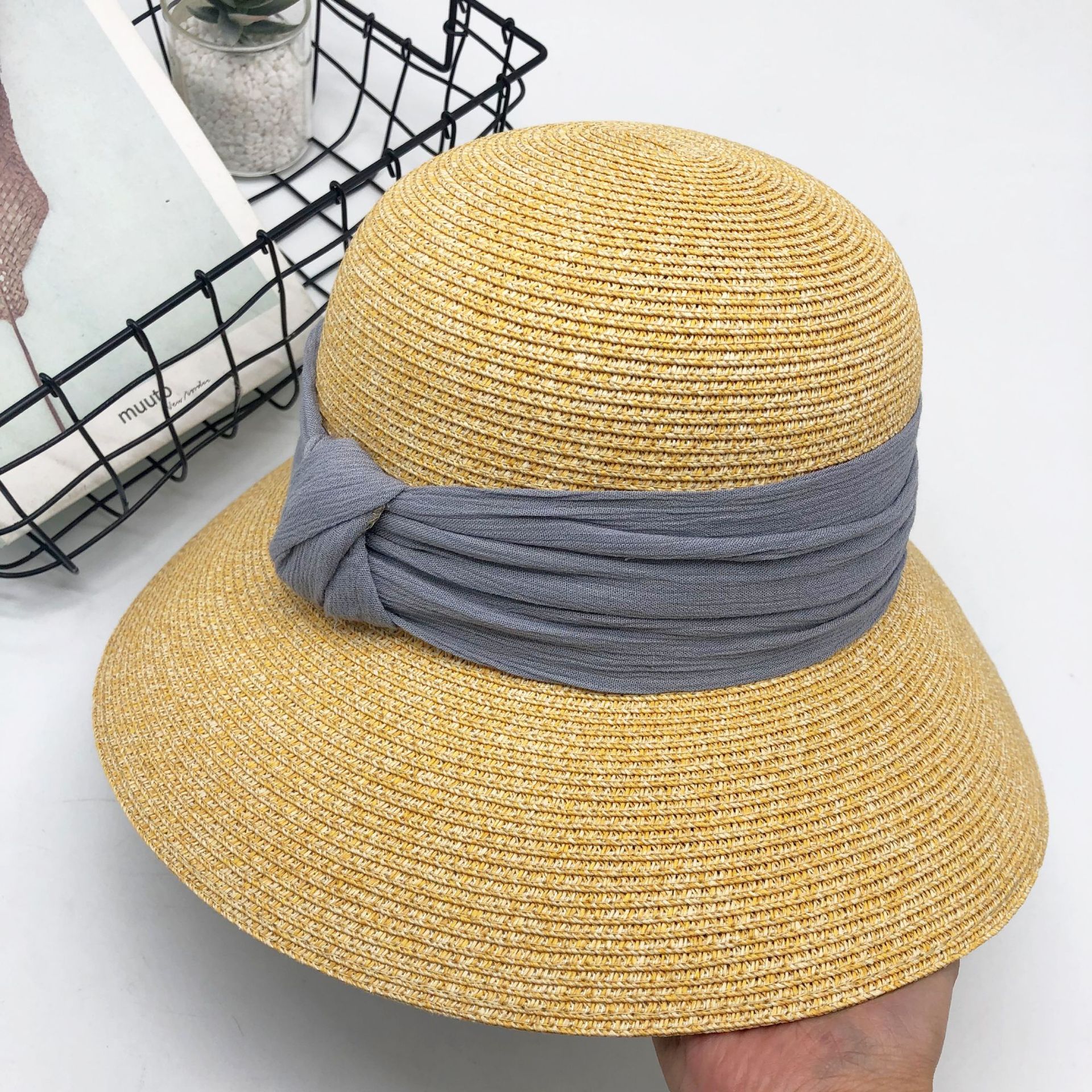 Additional product view for product ID 637988549379