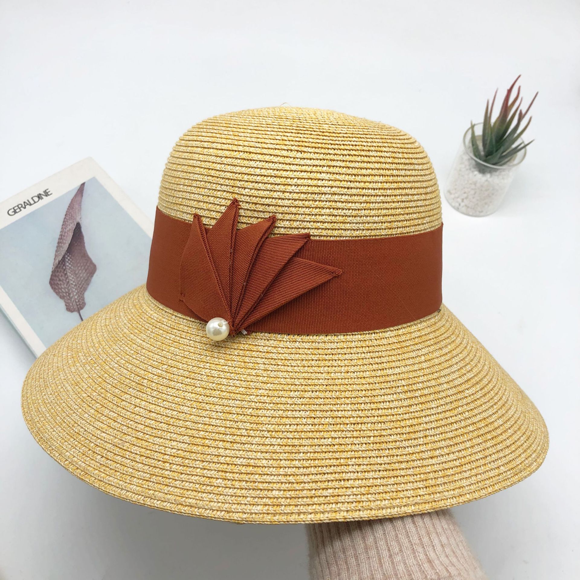 Additional product view for product ID 668779947700