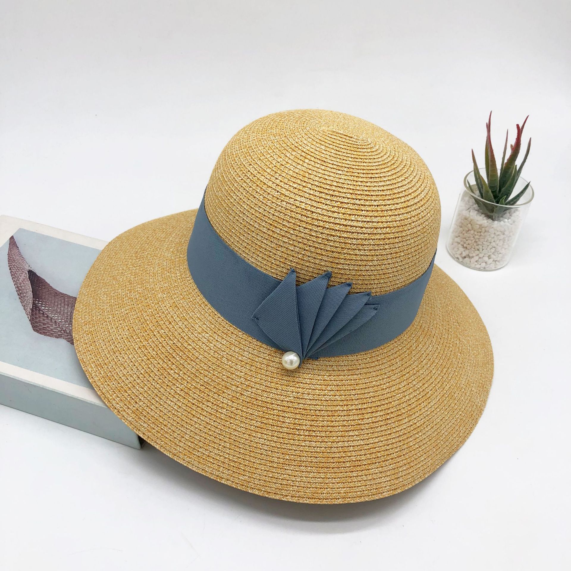 Additional product view for product ID 668779947700