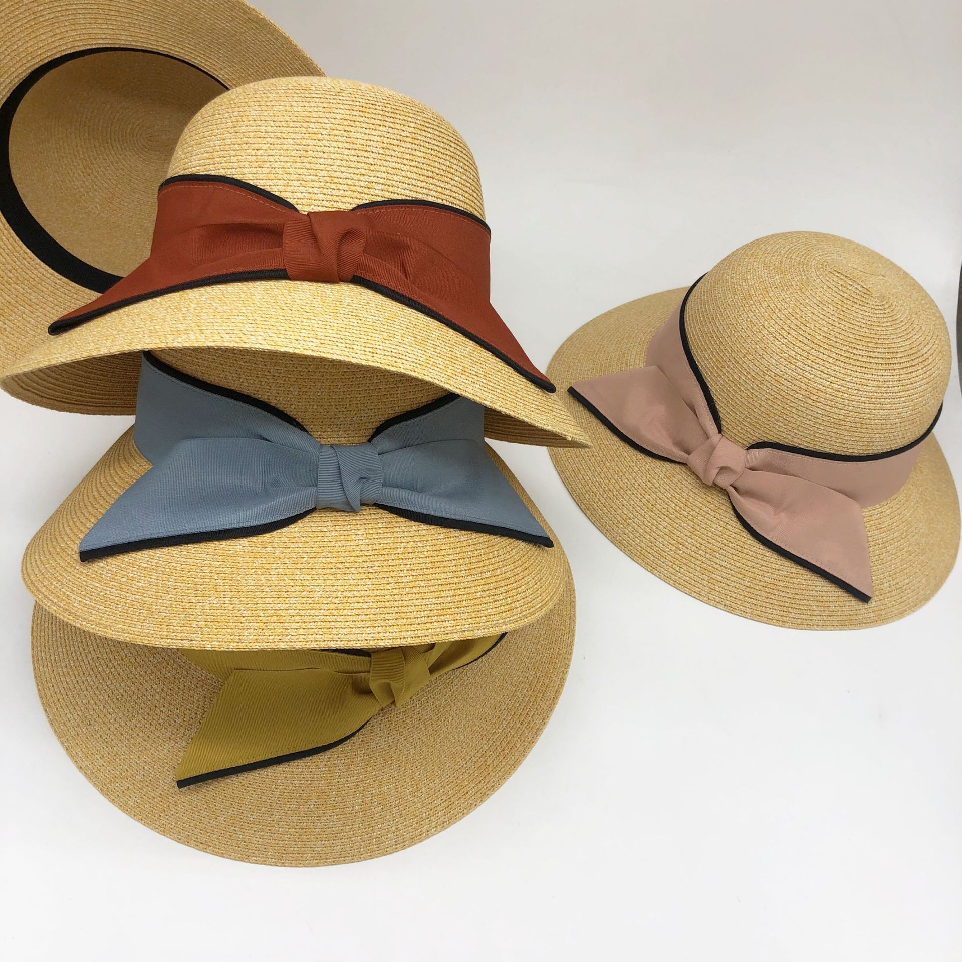Color or SKU reference for product ID 672312817057