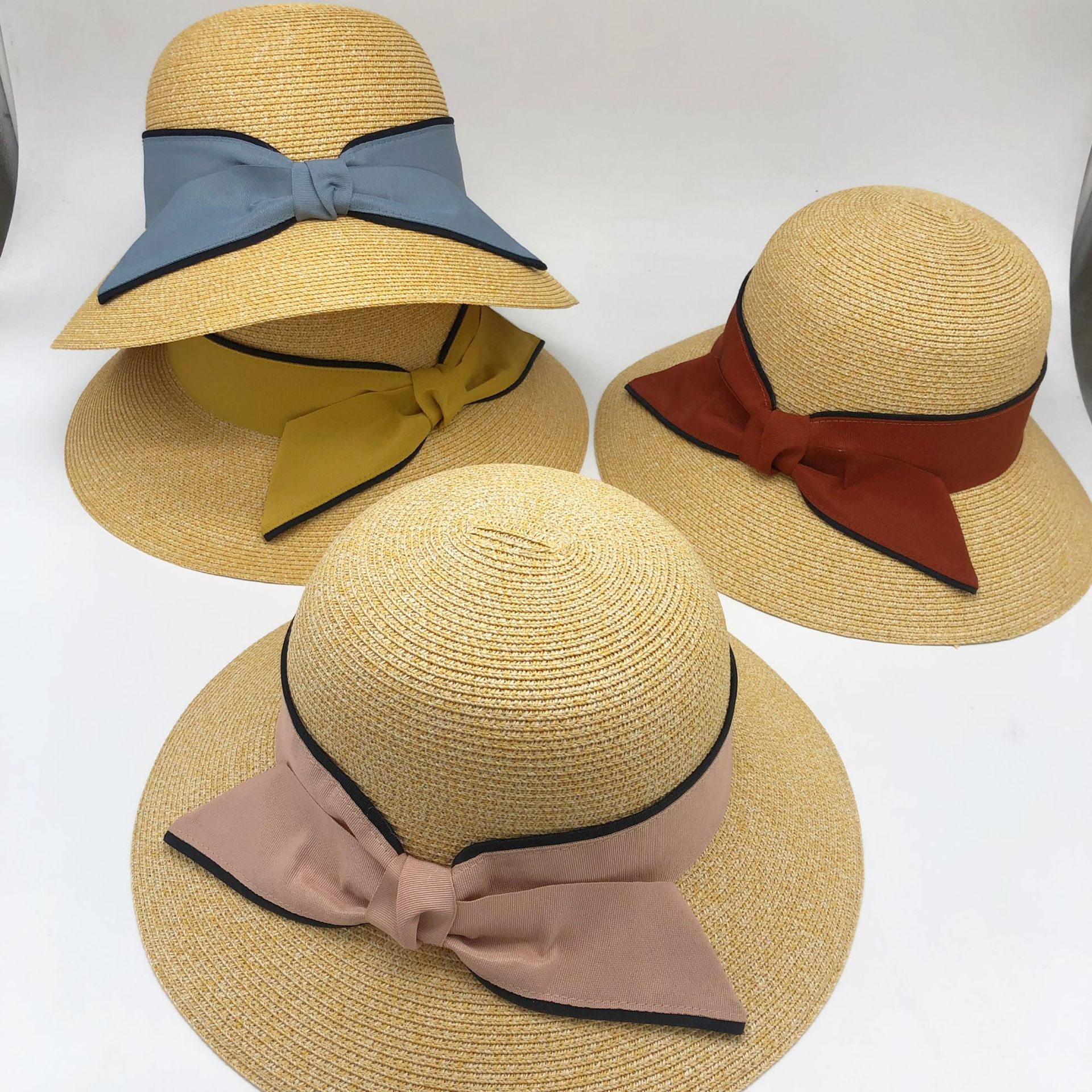 Color or SKU reference for product ID 672312817057