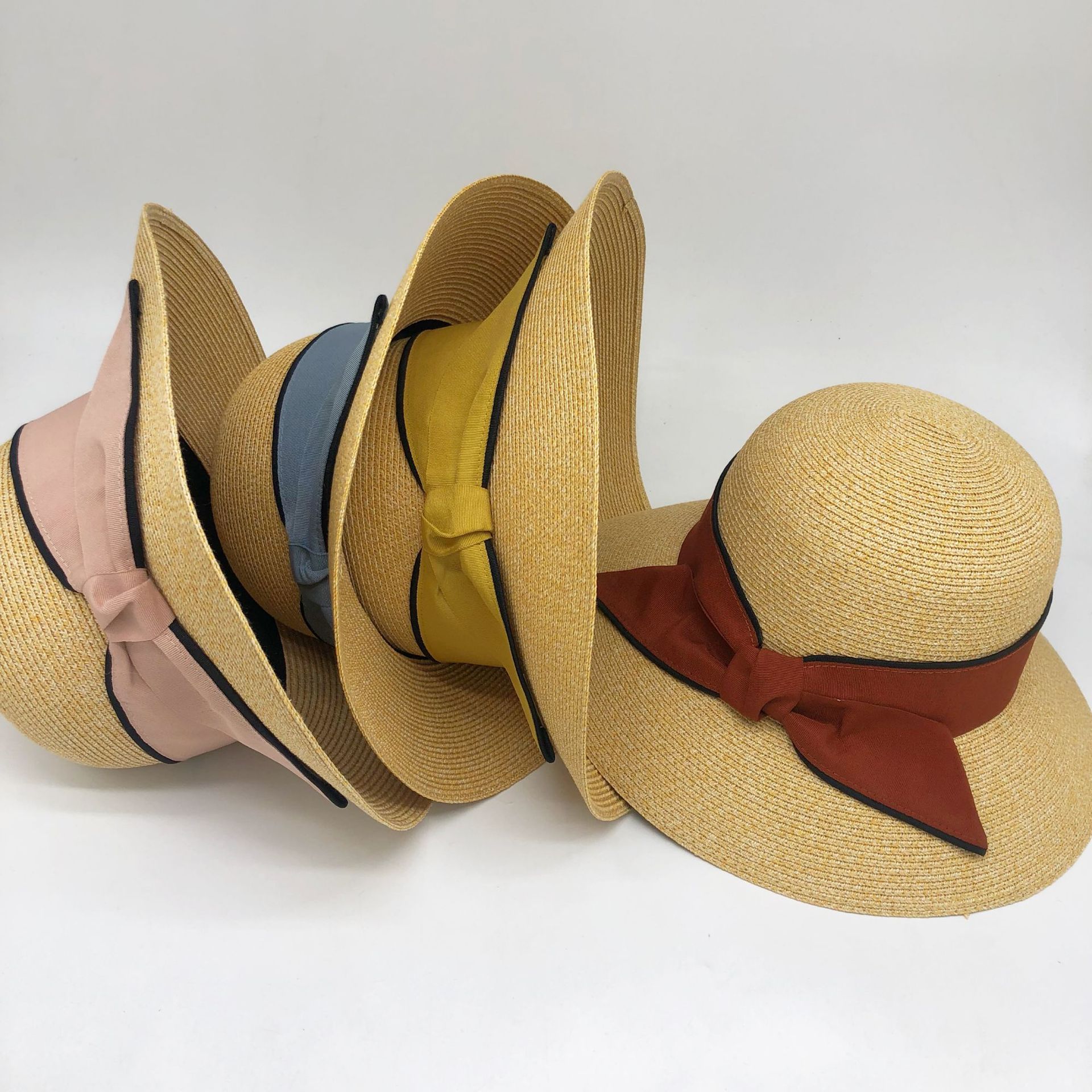 Color or SKU reference for product ID 672312817057