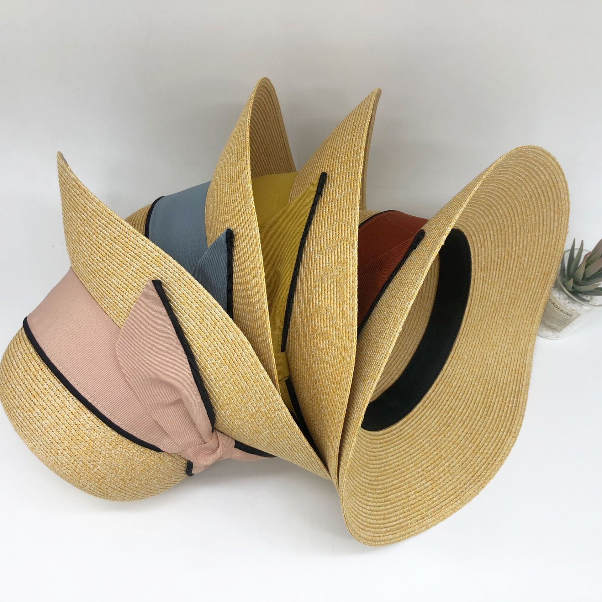 Color or SKU reference for product ID 672312817057