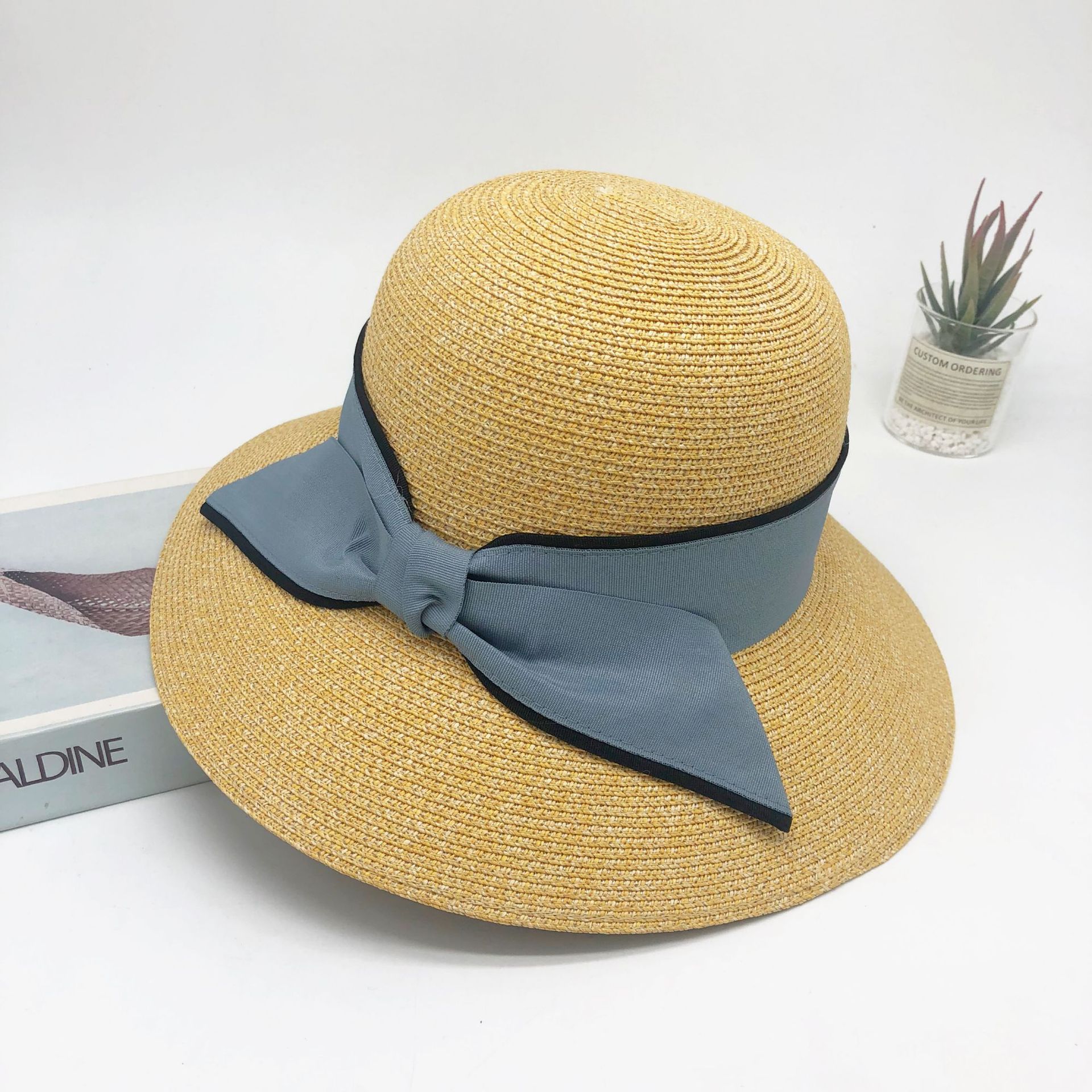 Additional product view for product ID 672312817057