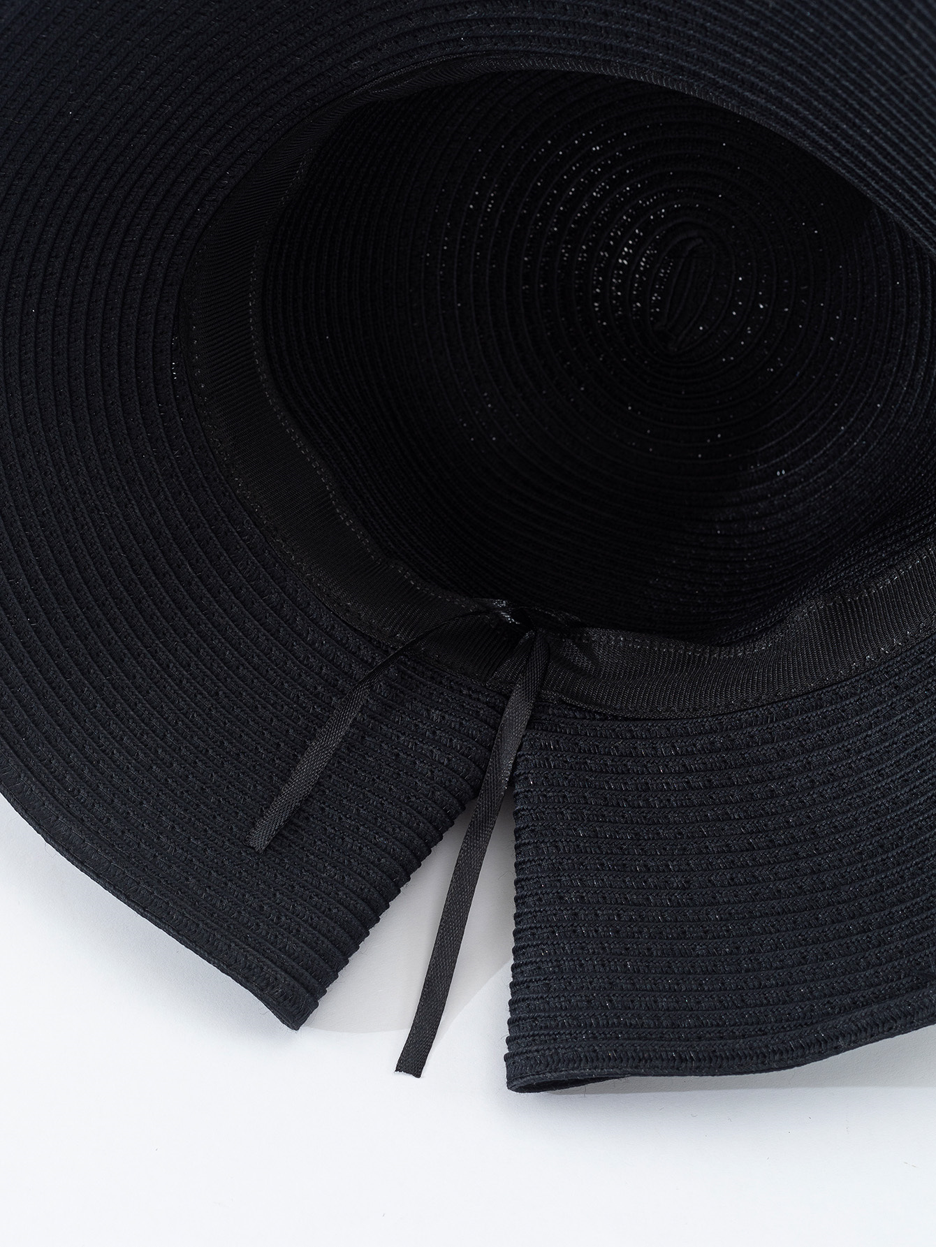 Material and construction detail for product ID 776897237530