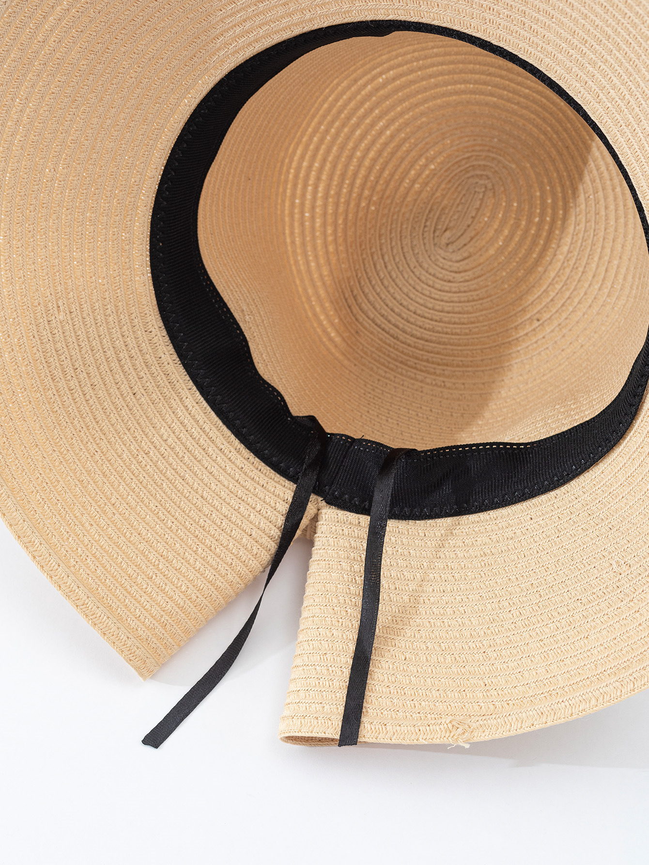 Material and construction detail for product ID 776897237530