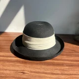 Black Hat with Beige Trim Band color reference