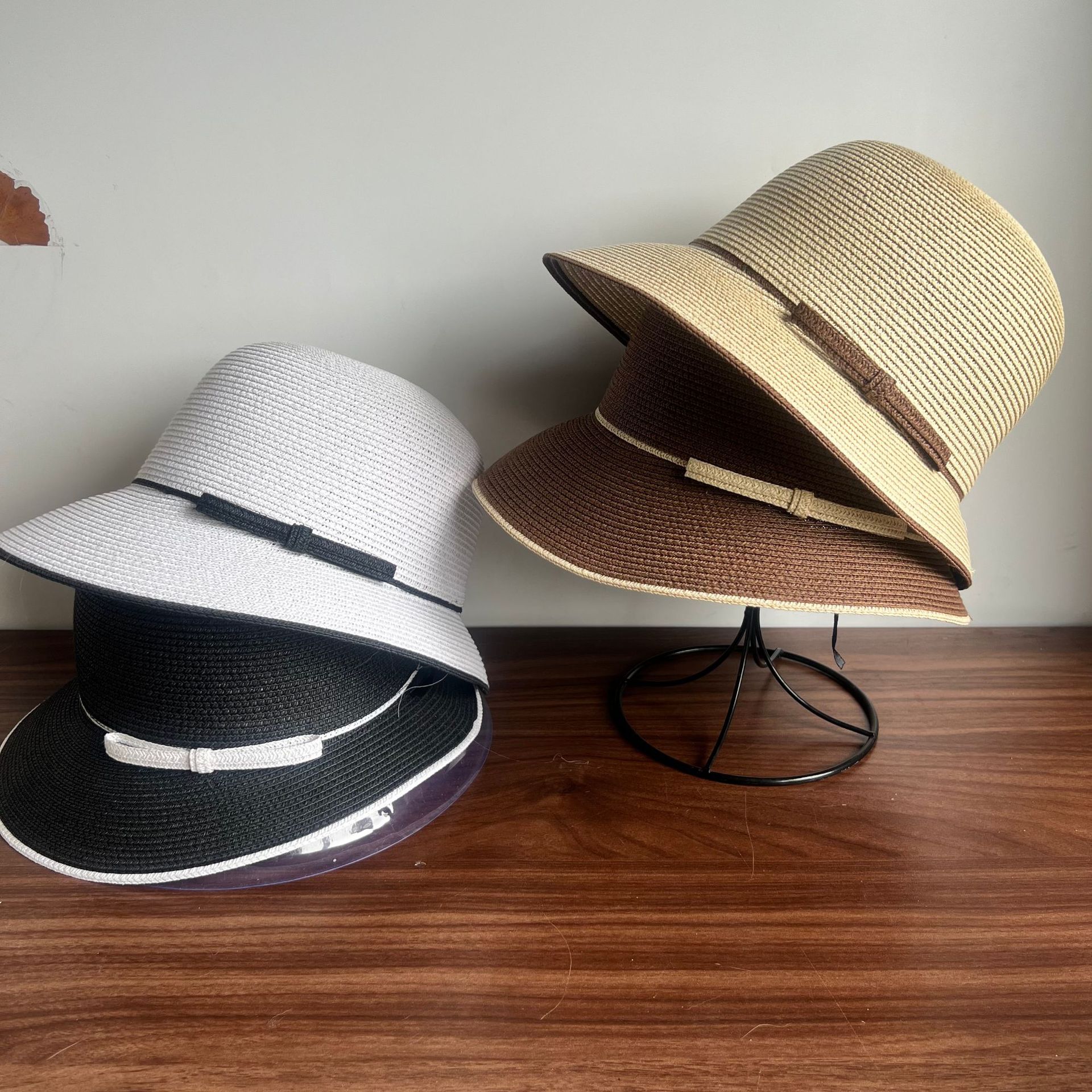 Color or SKU reference for product ID 907573225086